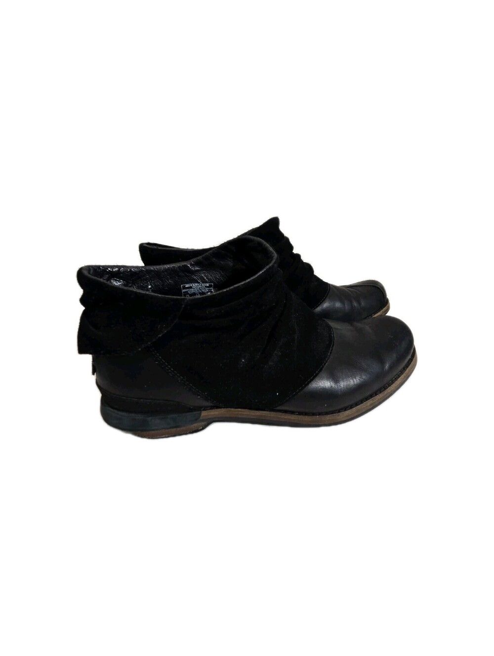 Patagonia womens Addie Ruffle Black Ankle Boots Sz 7.5